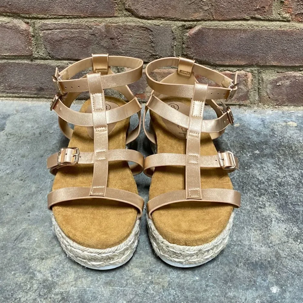 Jessica Carlyle Rose Gold Espadrille Platform Sandal Size 8 NWOT